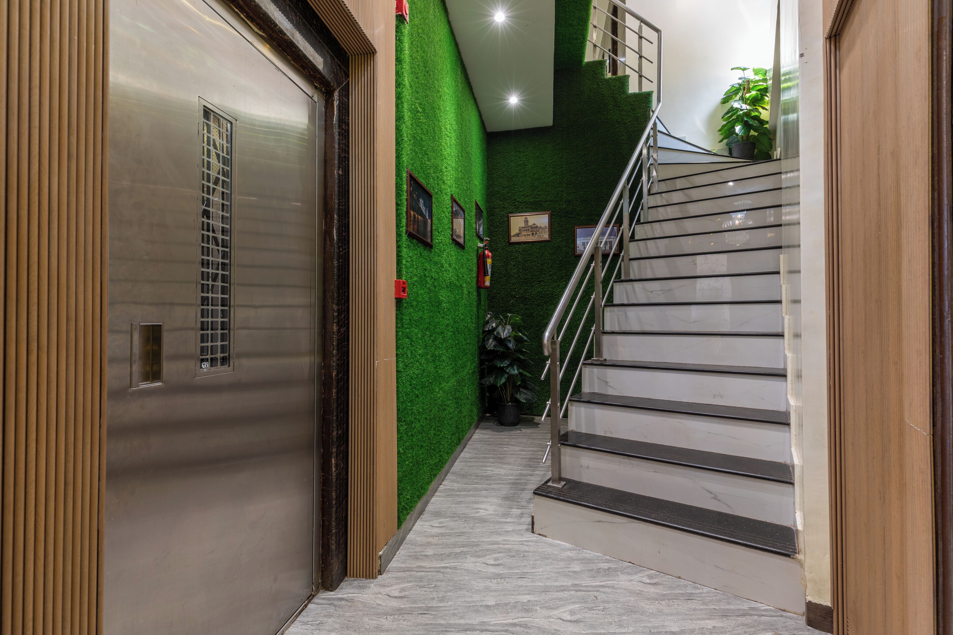 Foto - Hotel Ashyana - Near To Grant Road Station Mumbai