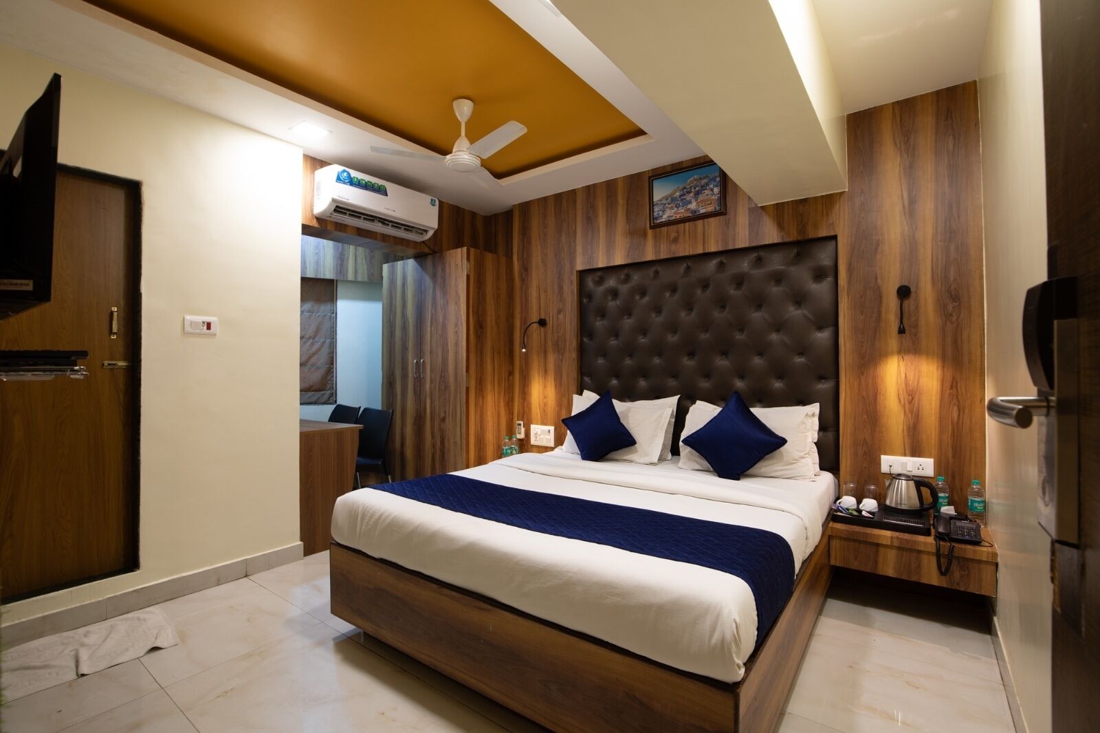 Foto - Hotel Ashyana - Near To Grant Road Station Mumbai