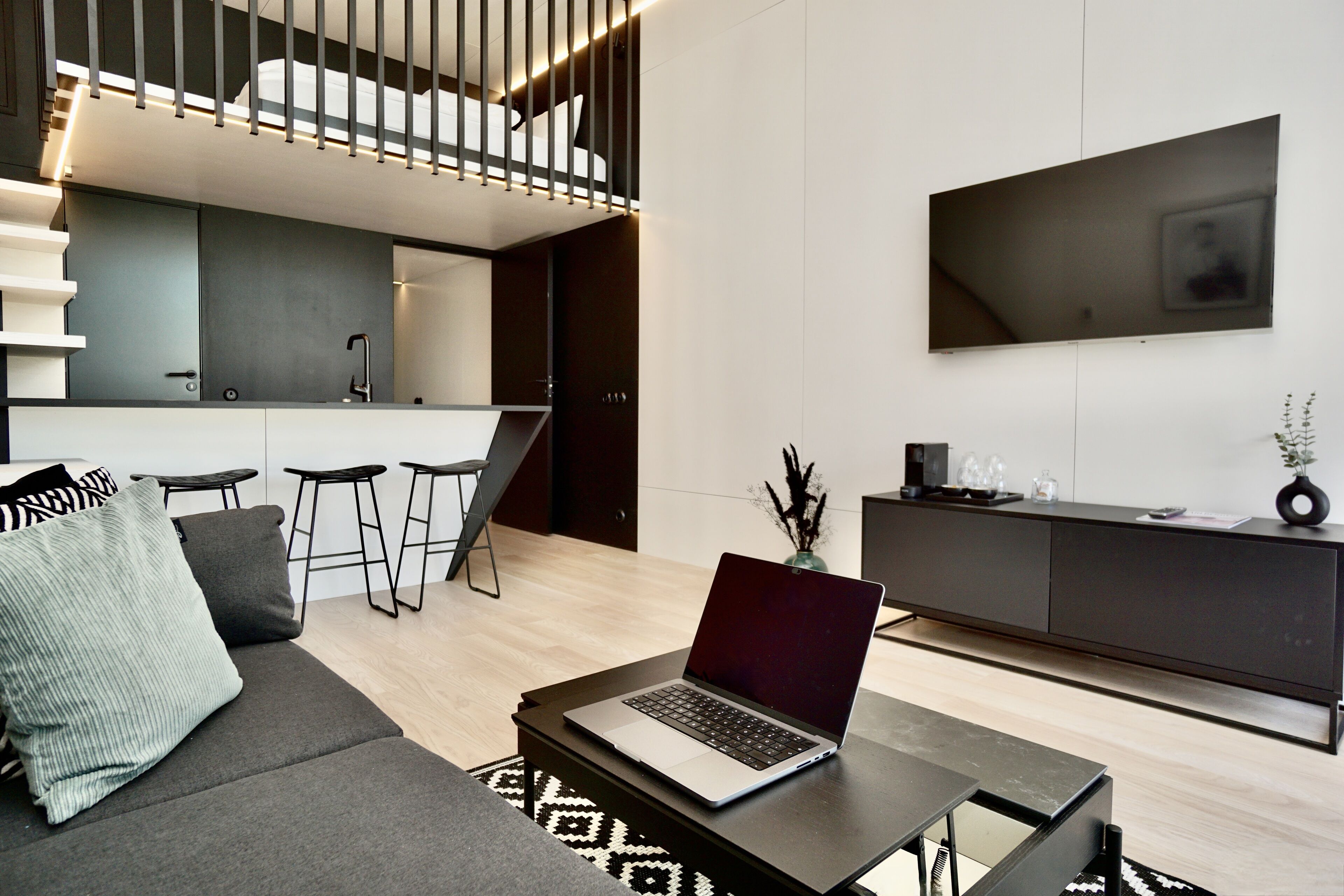 Comfort Apartment | Living room | 43-inch flat-screen TV with cable channels, TV, heated floors