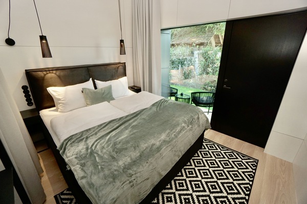 Comfort Apartment | 1 bedroom, hypo-allergenic bedding, in-room safe, individually decorated