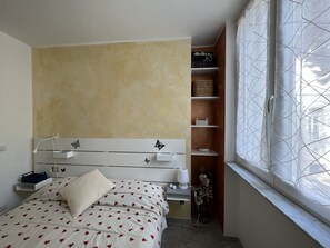 2 bedrooms, Internet