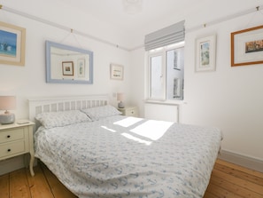 3 bedrooms, individually decorated, individually furnished - Ferriwais (Bideford)