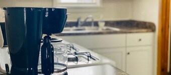 The Tiny Piney Loft - Live. Work. Play. Downtown Green Bay!