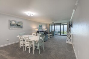 Interior - Compass Point 162 - Direct Gulf Views!  (Sanibel)