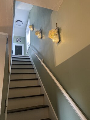 Interior - Beautiful Benton Beauty (Saint Charles)