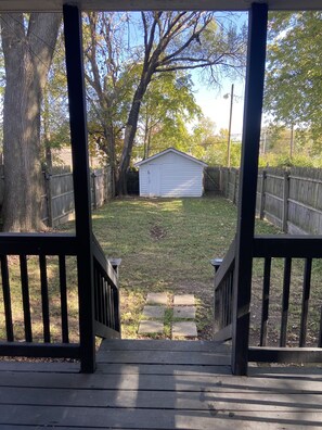 Property grounds - Beautiful Benton Beauty (Saint Charles)