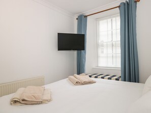 4 bedrooms, individually decorated, individually furnished, free WiFi - Grants Cottage (Dartmouth)