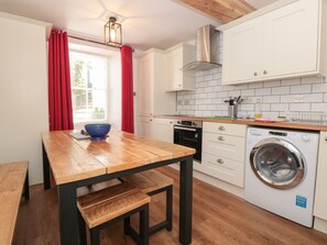 Lavastoviglie, pentole/stoviglie/utensili