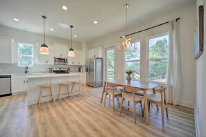 Fridge, microwave, stovetop, dishwasher - Canyon Lake Home w/ Deck ~ 1 Mi to Comal Park (Canyon Lake)