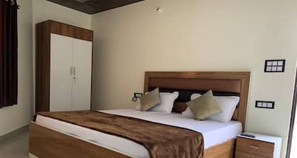 The Tapovan Residency