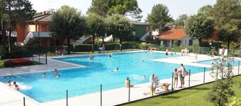 Single villa in village with swimming pool