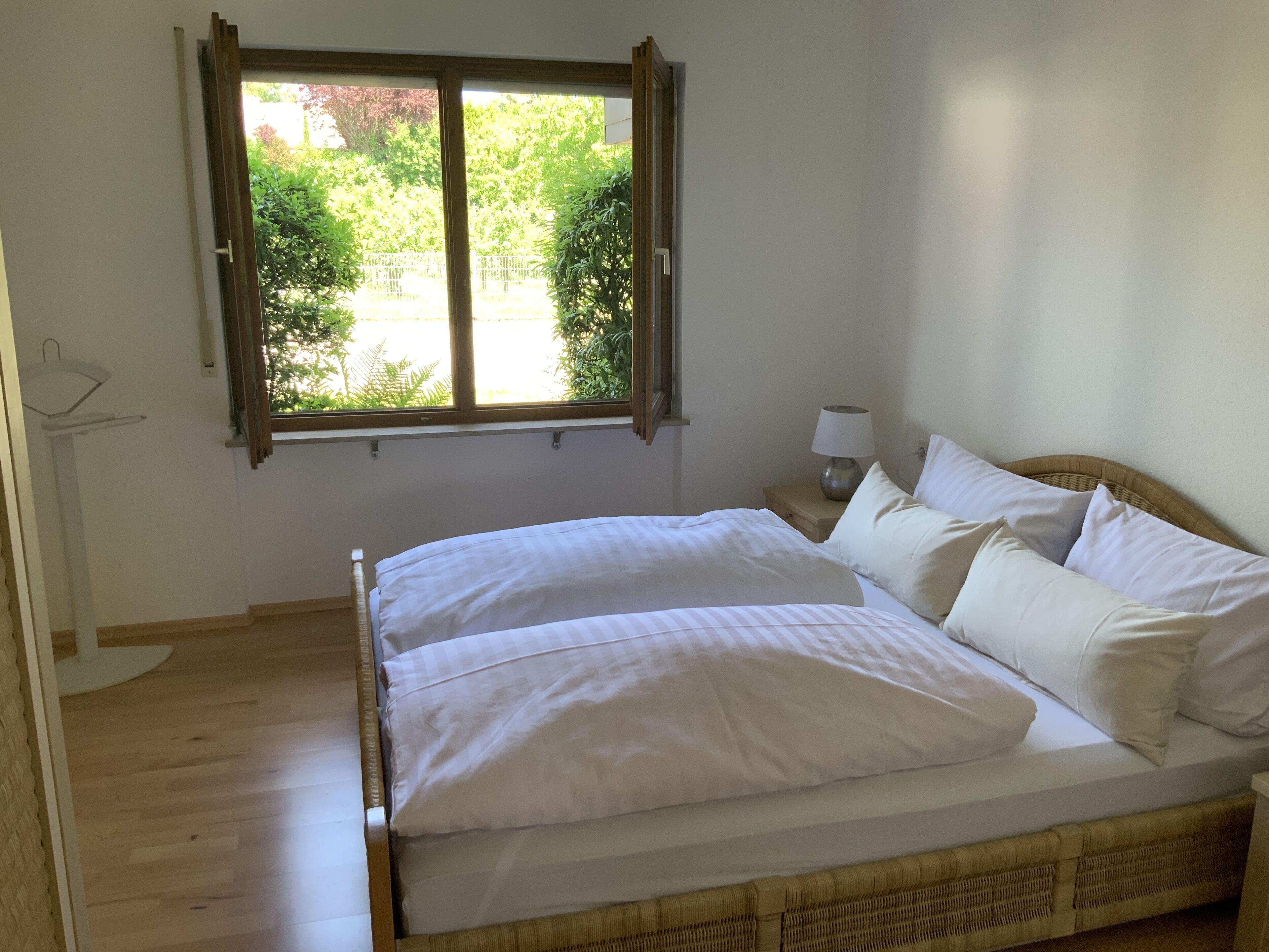 1 chambre, fer et planche à repasser, Wi-Fi gratuit, draps fournis