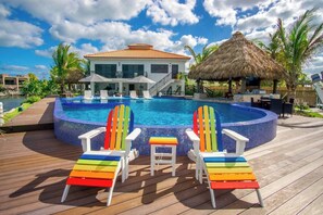 Outdoor pool, a heated pool