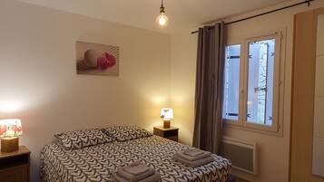 3 bedrooms, travel crib, free WiFi