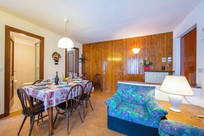 Departamento familiar, varias habitaciones, 2 baños (Bramé La Fam 32 (few steps from) | Interior