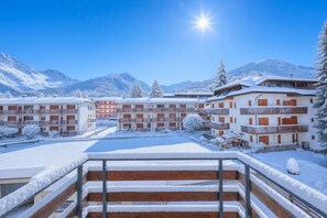Property grounds - Bramé La Fam 32 (few steps from skiing) (Bardonecchia)