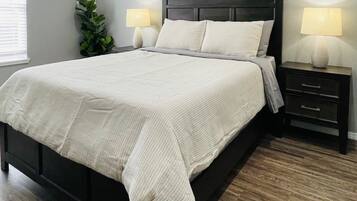 2 Schlafzimmer, Bügeleisen/Bügelbrett, WLAN, Bettwäsche