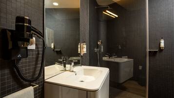 House | Bathroom