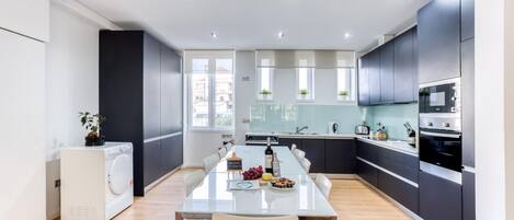 Apartment | 3 bedrooms, WiFi