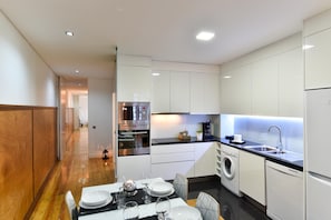 House | 4 bedrooms - Feel Porto Downtown Poets Flat (Porto)
