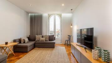 Apartment | 5 bedrooms, WiFi