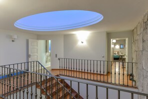 Apartment | 4 bedrooms - Feel Porto Ribeira Vintage Duplex (Porto)