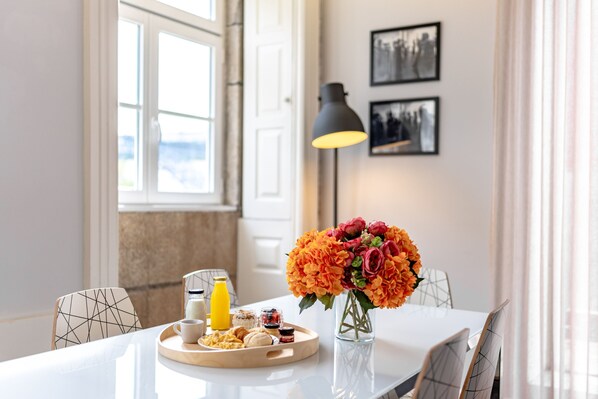 Apartment | 4 bedrooms - Feel Porto Ribeira Vintage Duplex (Porto)