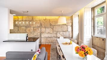 Apartment | 4 bilik tidur