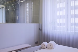 ハウス | 4 室のベッドルーム、アイロン / アイロン台、WiFi