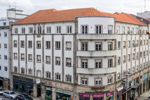 Apartment | 4 bedrooms, iron/ironing board, WiFi - Feel Porto Merlot Townhouse (Porto)