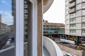 Apartment | 4 Schlafzimmer, Bügeleisen/Bügelbrett, WLAN