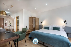 Studio | Desk, WiFi - Feel Corporate Housing Marqu s I (Porto)