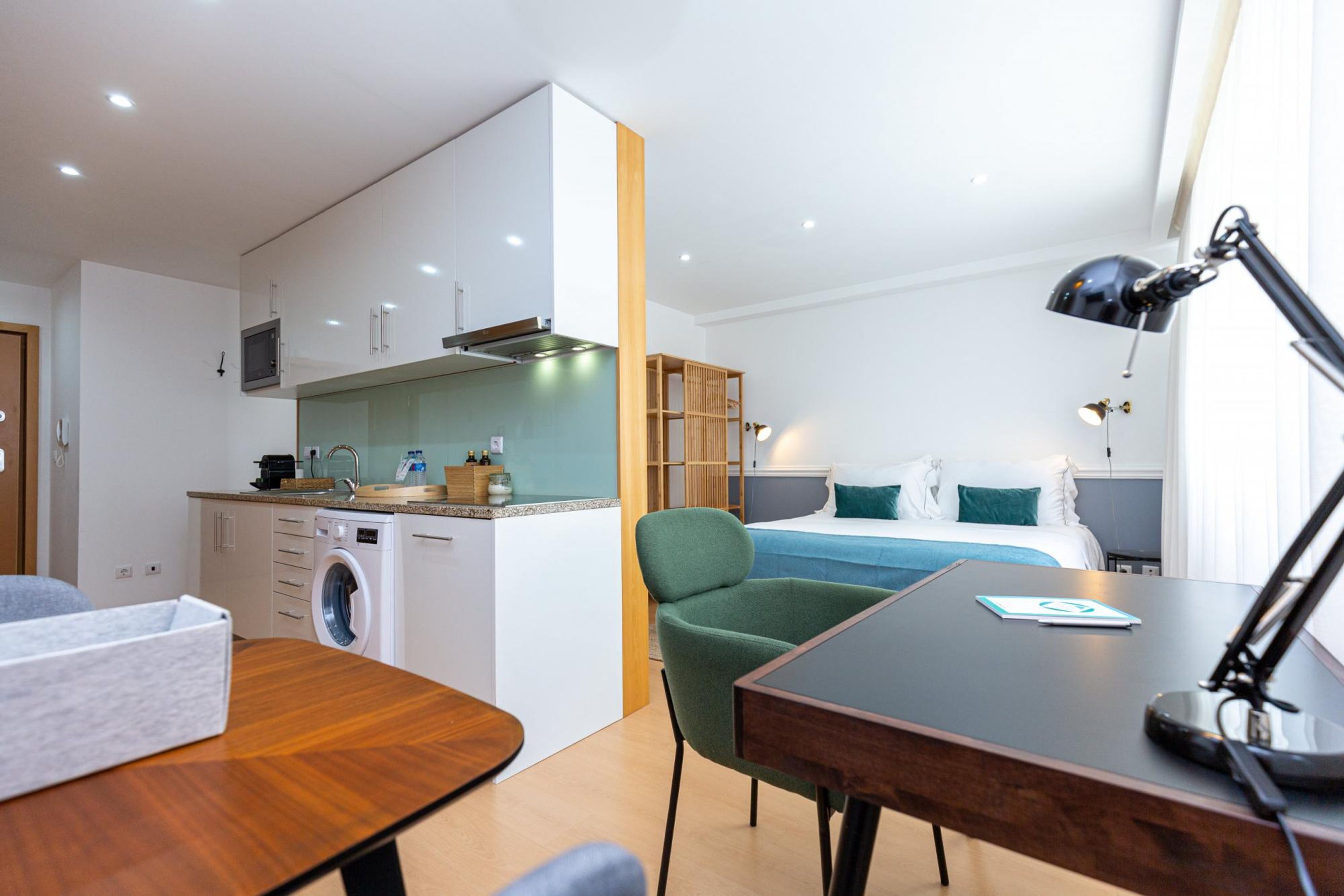 开间 | 1 多间卧室、办公桌、WiFi