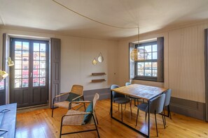 House | 2 bedrooms, WiFi - Feel Porto Antique Poveiros Flat III (Porto)