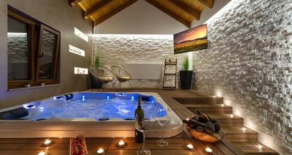 Promina-Luxusvilla mit 72 m2 beheiztem Pool, Whirlpool, Infrarotsauna, Tennisplatz, Medienraum