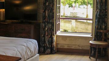 Literie de qualité supérieure, décoration personnalisée