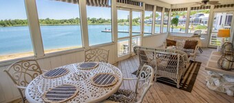 3 Bedroom | Beachwalk Resort House on Lake Kai