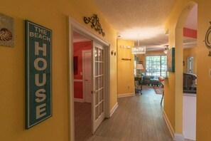 Condo, 3 Bedrooms | Interior