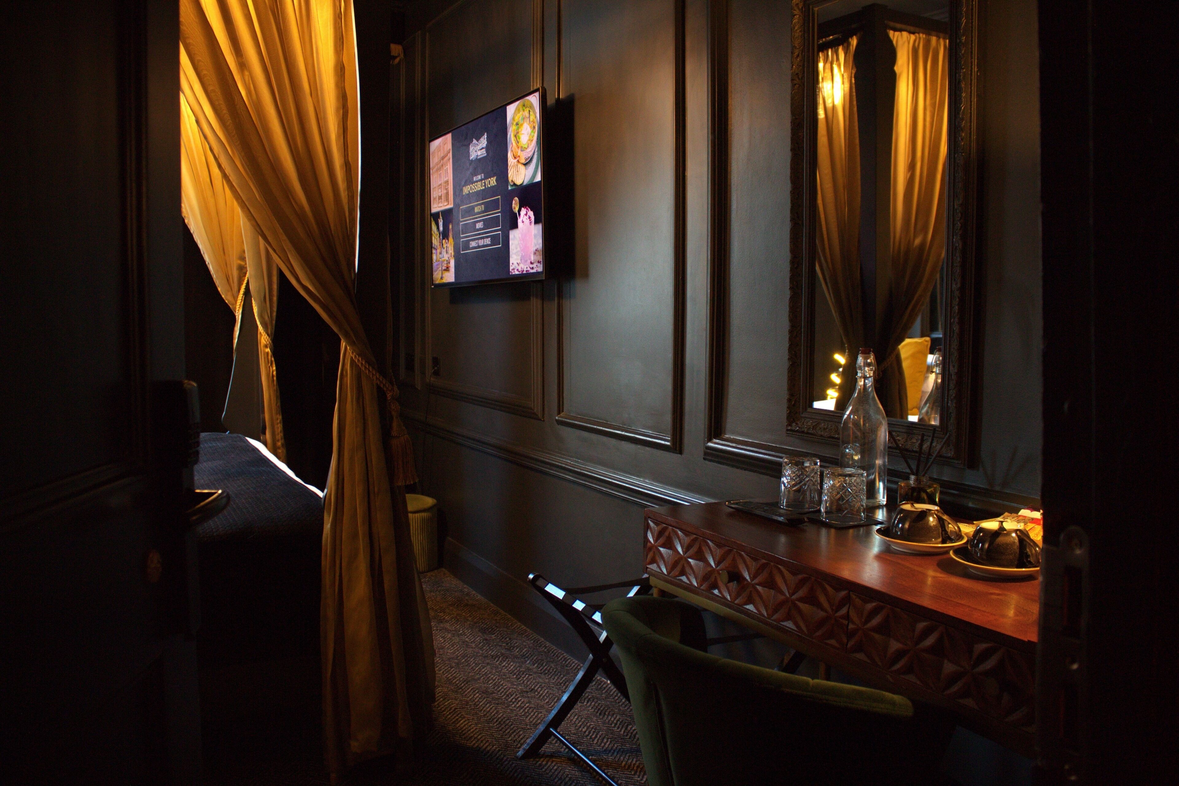 Photo - Impossible Motel