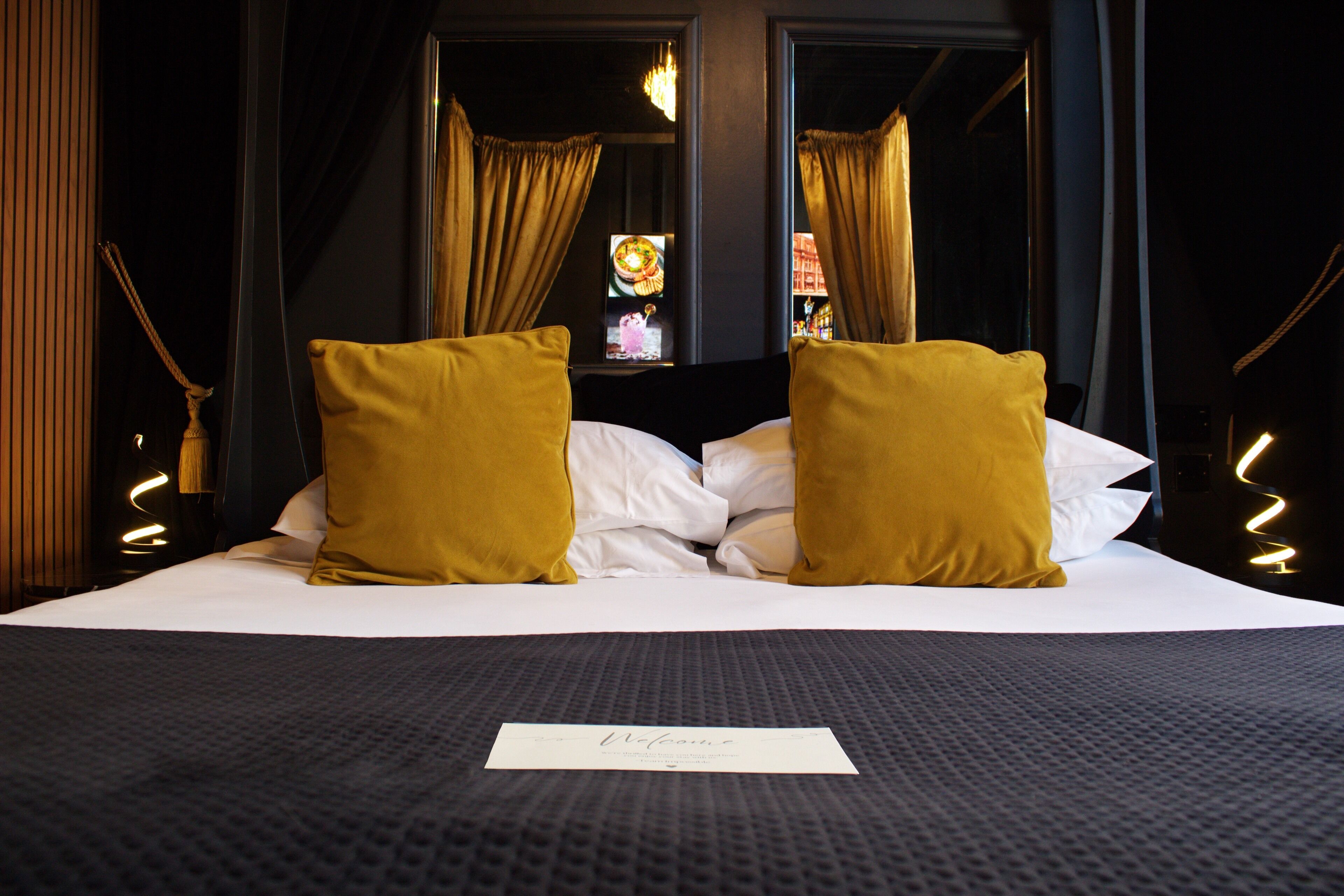 Egyptian cotton sheets, premium bedding, iron/ironing board, free WiFi