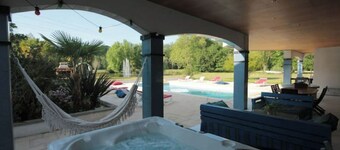 Domaine du Haou - Large gîte in the heart of a bucolic estate