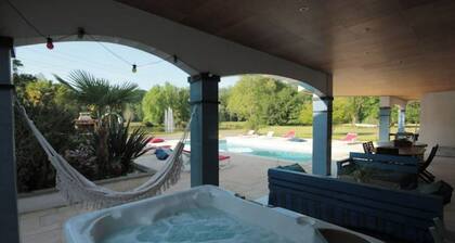 Domaine du Haou - Grand gĂźte au cĆur d'un domaine bucolique