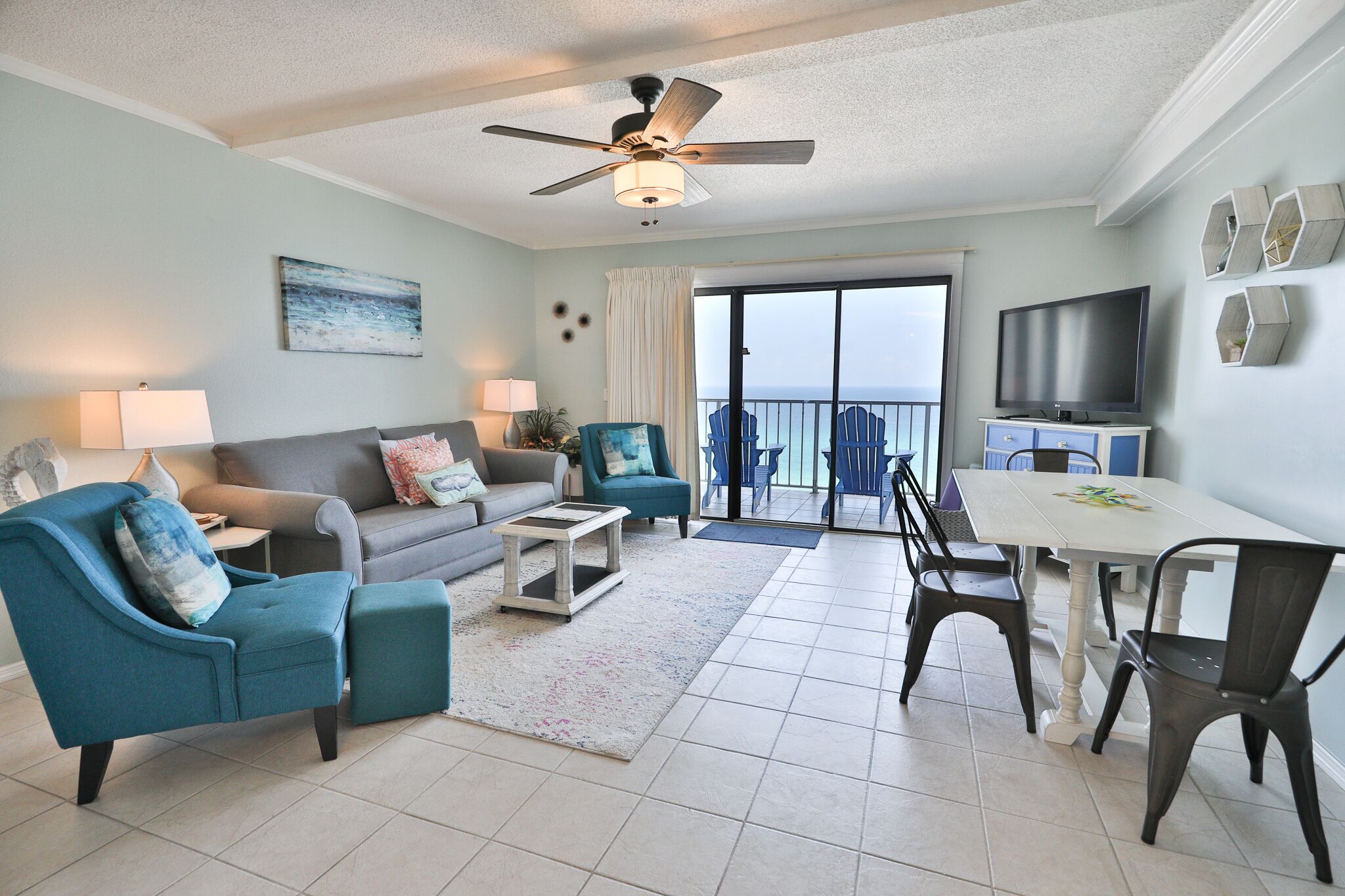Summit 1218, 1 Bedroom, Beachfront Slps 6 w/Beach Chairs!