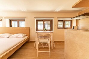 1 Schlafzimmer, Bügeleisen/Bügelbrett, kostenloses WLAN, Bettwäsche