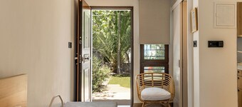 Alkis guest house, super close to sea and restaurants