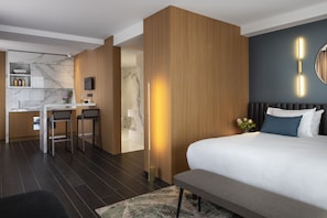 Habitación familiar | Sábanas de algodón egipcio y ropa de cama de alta calidad