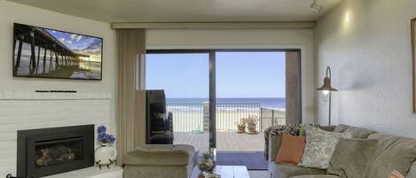 Smart TV, fireplace, DVD player