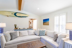 TV connectée, livres, imprimantes