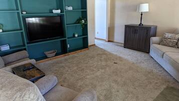 Grand House | Living area