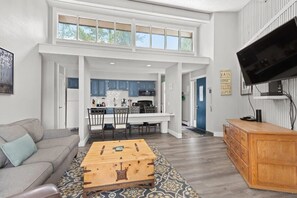 TV, fireplace, offices